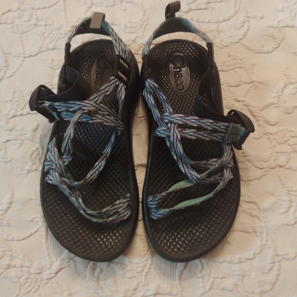 GIRL'S CHACO SANDALS